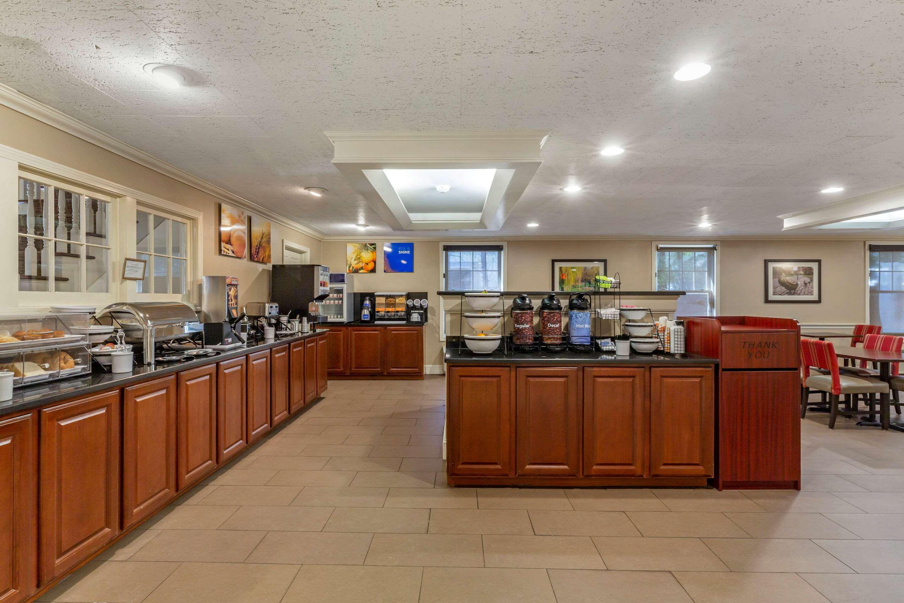 Comfort Inn Rockland - Boston Экстерьер фото